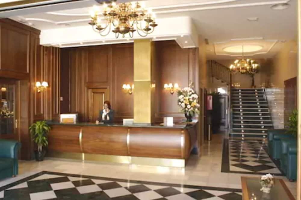 Hotel Lozano Антекуера Екстериор снимка