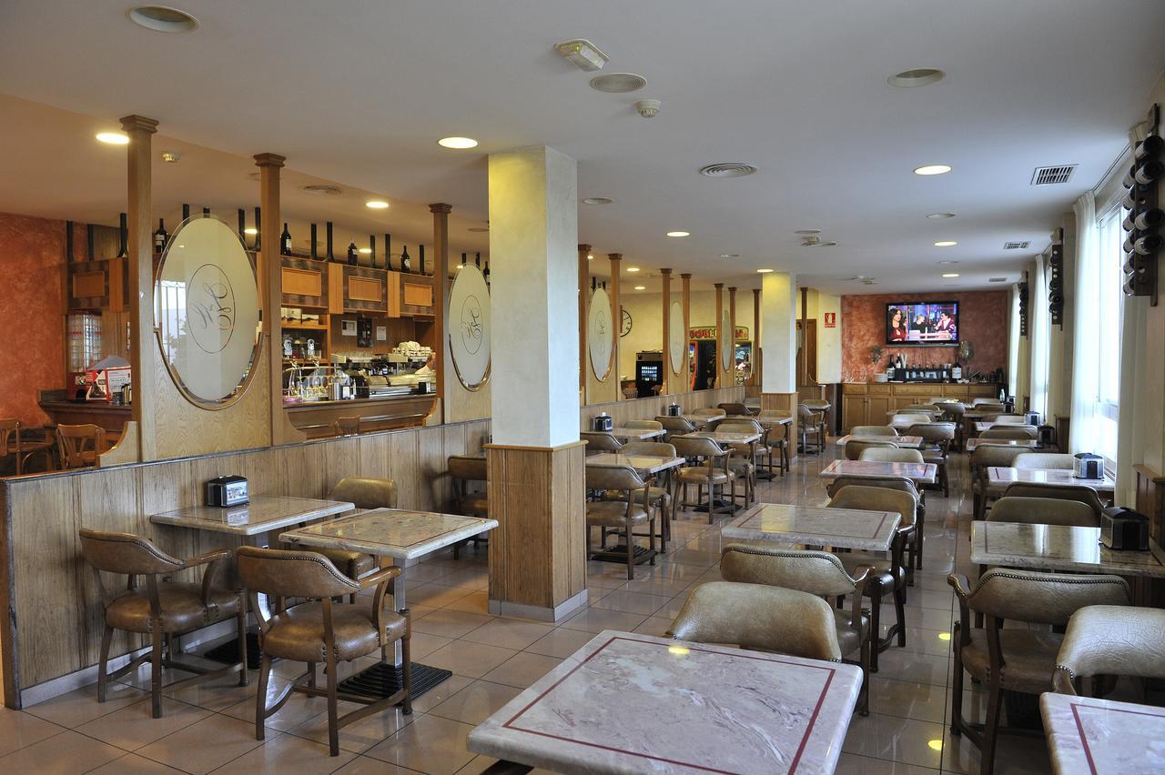 Hotel Lozano Антекуера Екстериор снимка